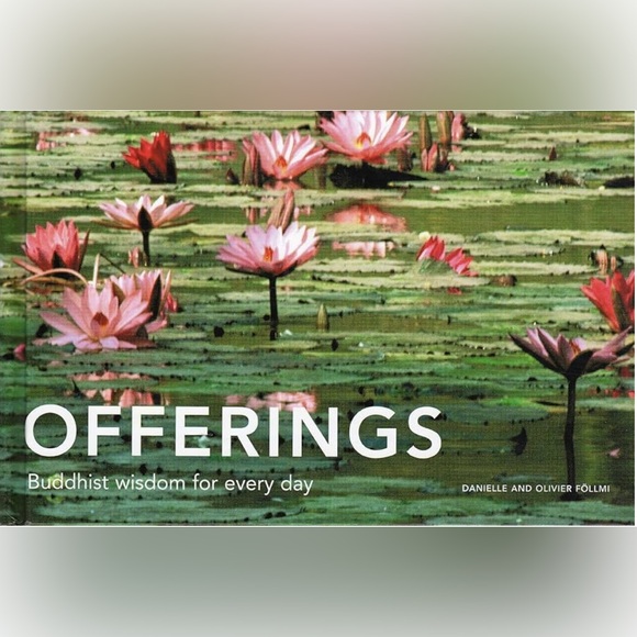 Offerings: Buddhist Wisdom for Every Day - Picture 1 of 2